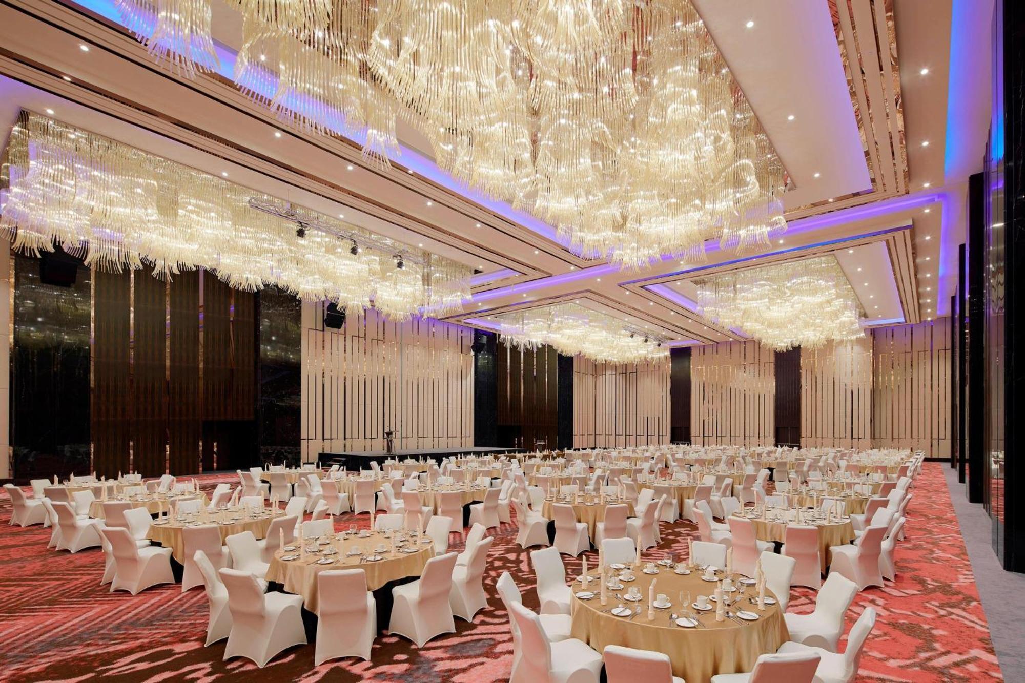 Sheraton Petaling Jaya Hotel Extérieur photo The Grand Ballroom
