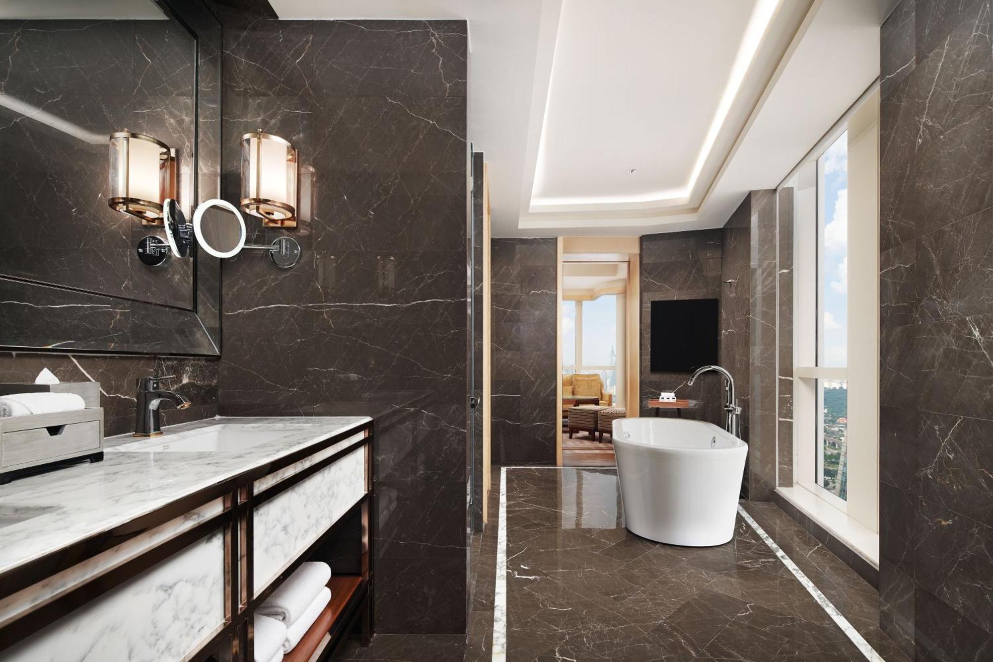 Sheraton Petaling Jaya Hotel Extérieur photo Bathroom